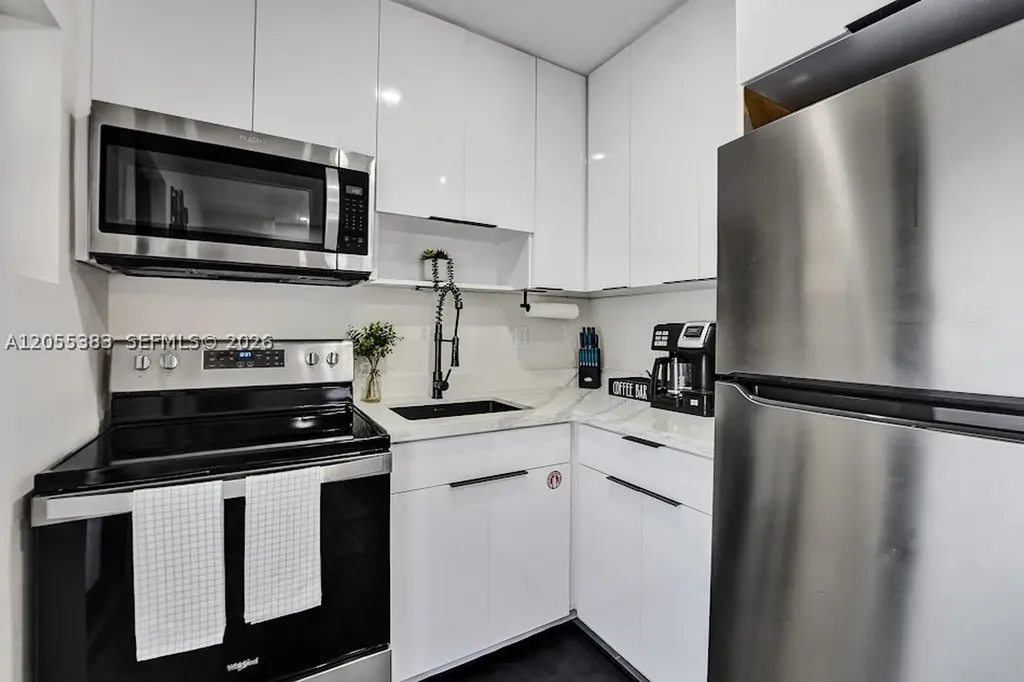 1405 N Andrews Avenue Fort Lauderdale FL 33311