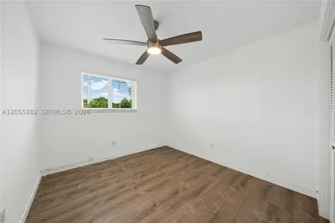 220 NW 130th Avenue Miami FL 33182