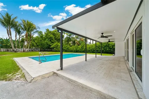 220 NW 130th Avenue Miami FL 33182