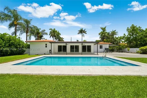 220 NW 130th Avenue Miami FL 33182