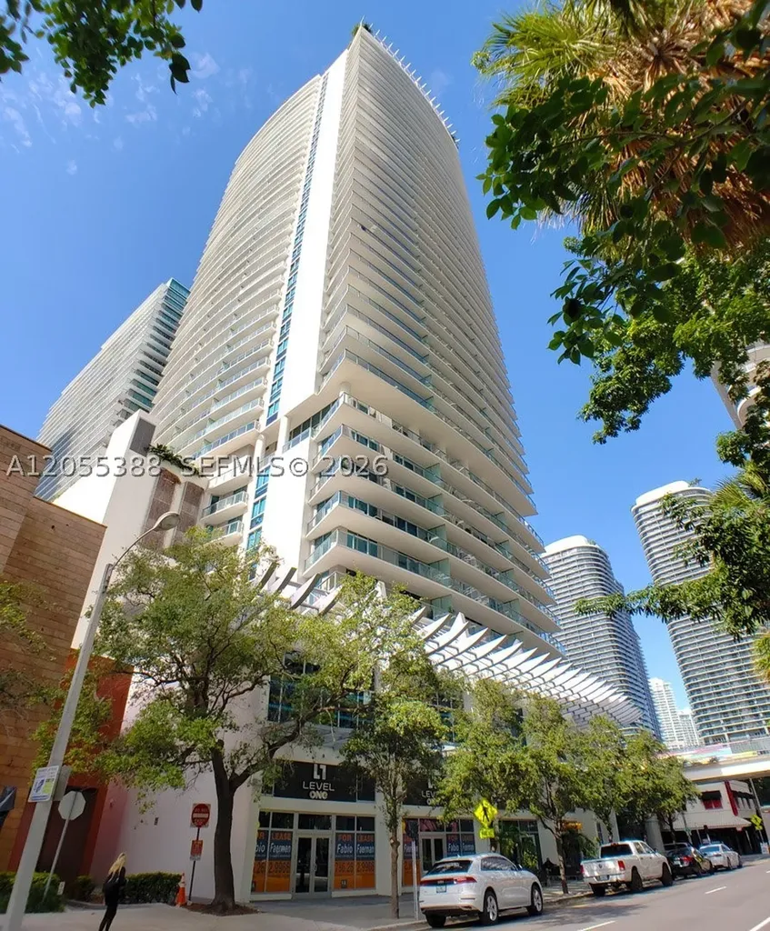 1100 S Miami Avenue Miami FL 33130