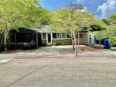 2000 SW 25th Street Miami FL 33133