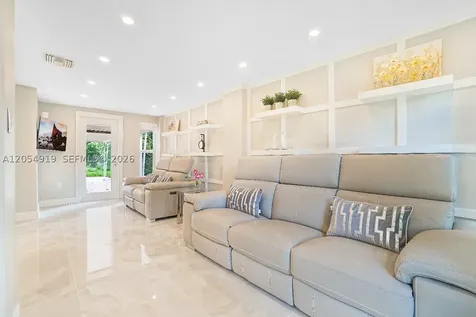 1266 NE 182nd Street North Miami Beach FL 33162
