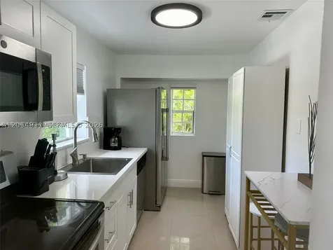 6966 Byron Avenue Miami Beach FL 33141