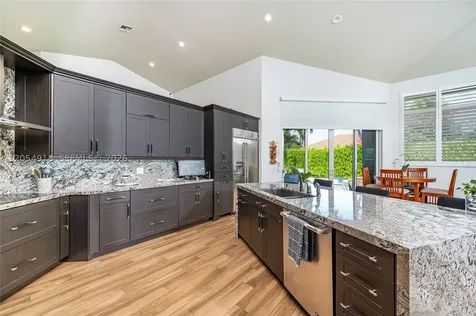 1551 SW 52nd Terrace Plantation FL 33317