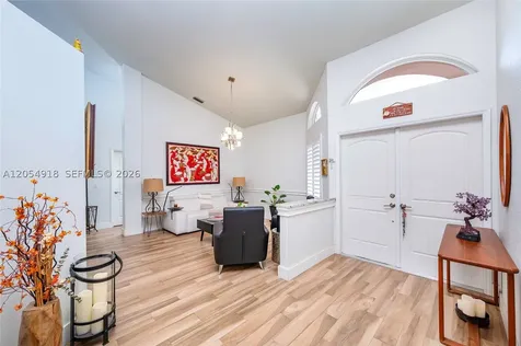 1551 SW 52nd Terrace Plantation FL 33317