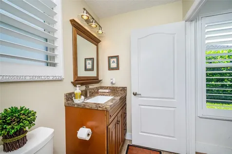 1551 SW 52nd Terrace Plantation FL 33317