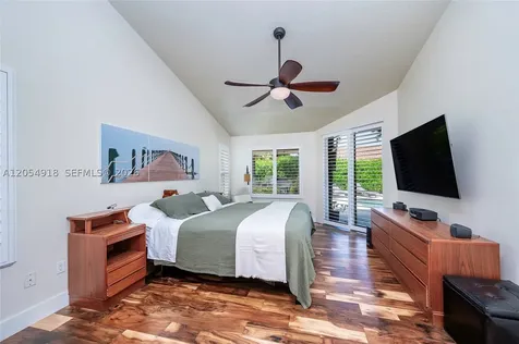 1551 SW 52nd Terrace Plantation FL 33317
