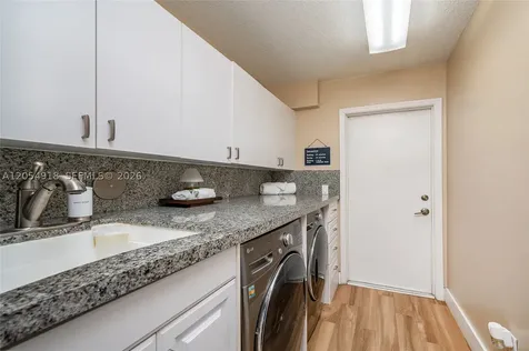 1551 SW 52nd Terrace Plantation FL 33317
