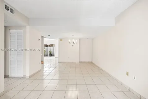 2217 W 69th Street Hialeah FL 33016