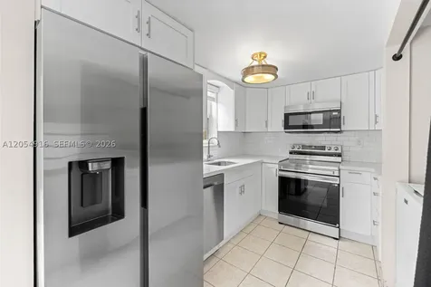 2217 W 69th Street Hialeah FL 33016