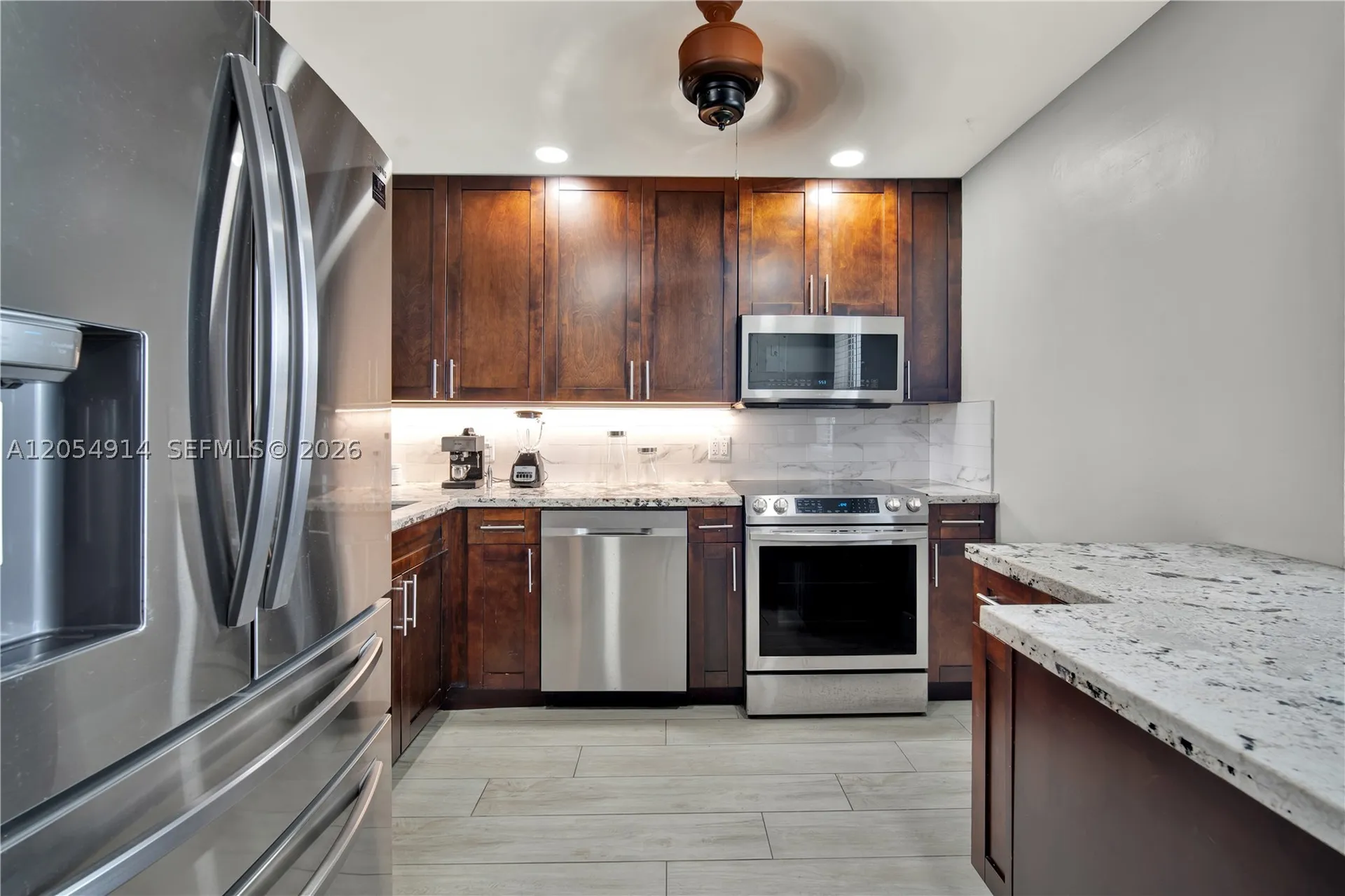 950 Hillcrest Drive Hollywood FL 33021