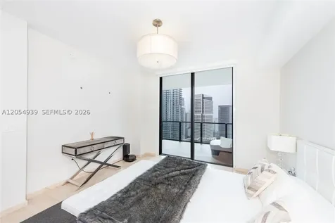 88 SW 7th Street Miami FL 33130