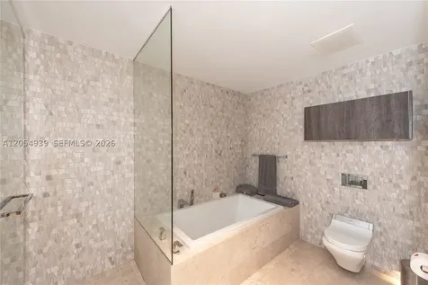 88 SW 7th Street Miami FL 33130