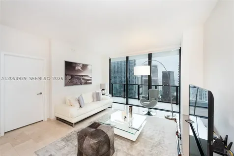 88 SW 7th Street Miami FL 33130