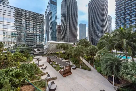 88 SW 7th Street Miami FL 33130