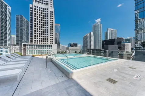 88 SW 7th Street Miami FL 33130