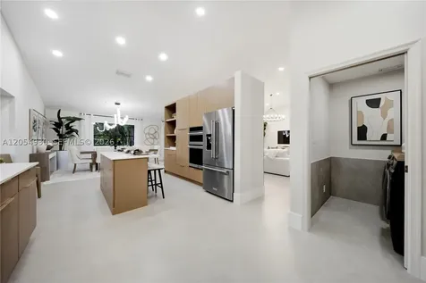 274 NW 107th Avenue Coral Springs FL 33071