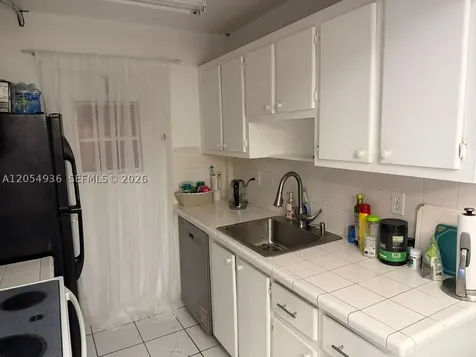 2420 Diana Drive Hallandale Beach FL 33009