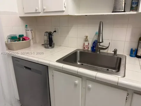 2420 Diana Drive Hallandale Beach FL 33009