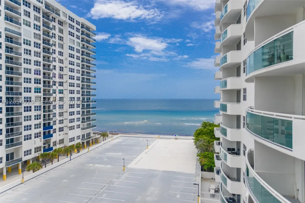 3001 S Ocean Drive Hollywood FL 33019