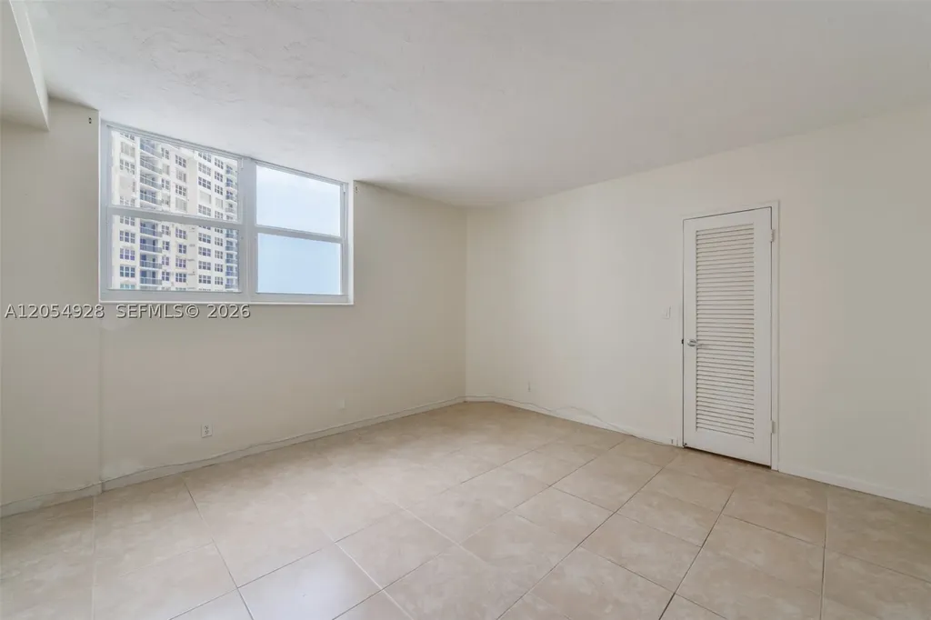 3001 S Ocean Drive Hollywood FL 33019