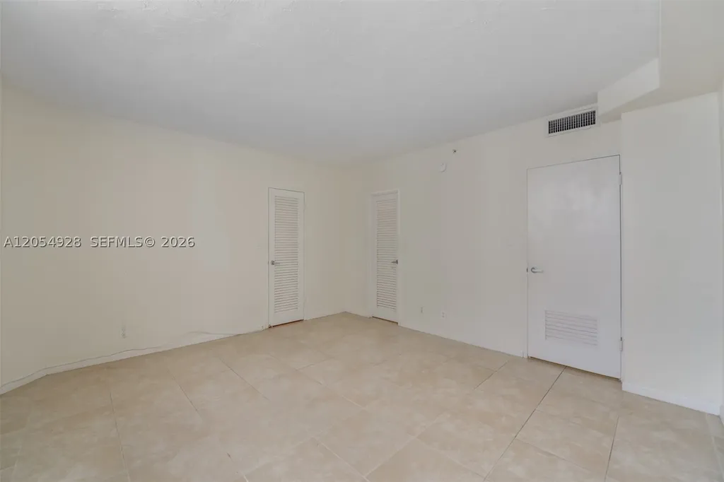 3001 S Ocean Drive Hollywood FL 33019