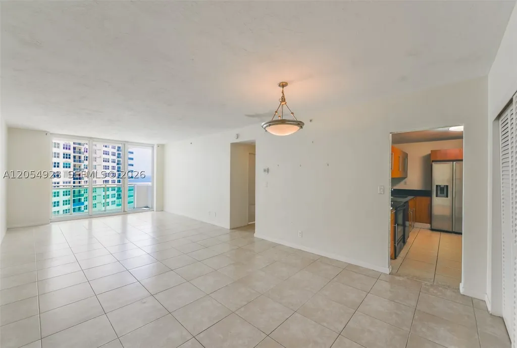3001 S Ocean Drive Hollywood FL 33019