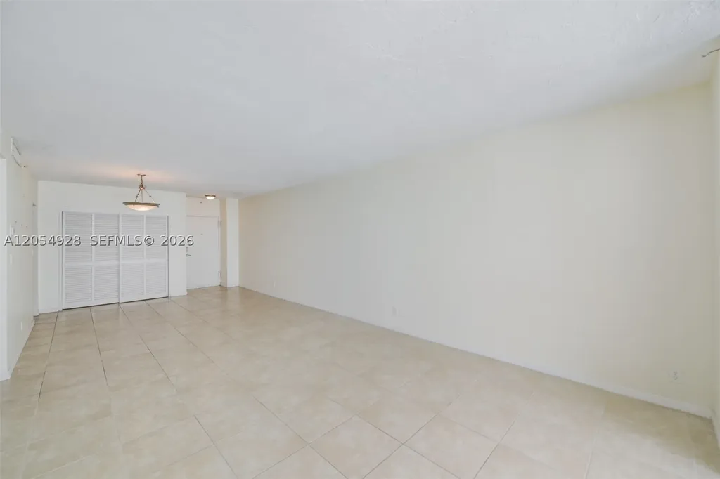 3001 S Ocean Drive Hollywood FL 33019