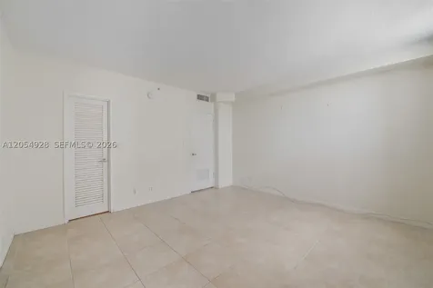 3001 S Ocean Drive Hollywood FL 33019