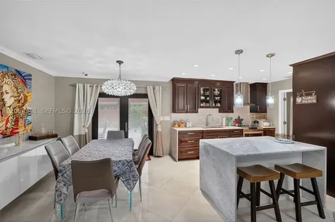 2431 SW 127th Avenue Miami FL 33175
