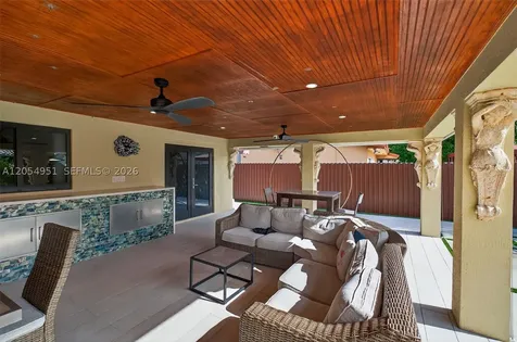 2431 SW 127th Avenue Miami FL 33175