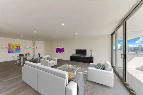 11 Island Avenue Miami Beach FL 33139