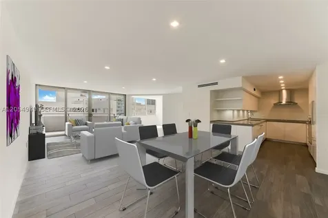 11 Island Avenue Miami Beach FL 33139