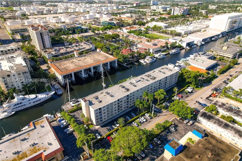 1600 SE 15th Street Fort Lauderdale FL 33316