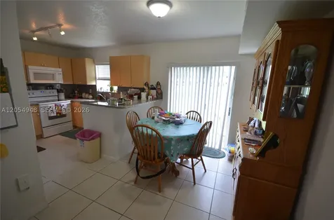 1270 SE 27th Street Homestead FL 33035