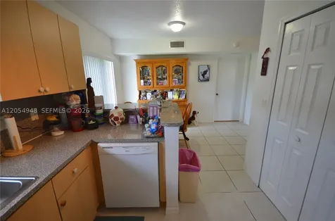 1270 SE 27th Street Homestead FL 33035