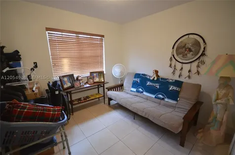 1270 SE 27th Street Homestead FL 33035