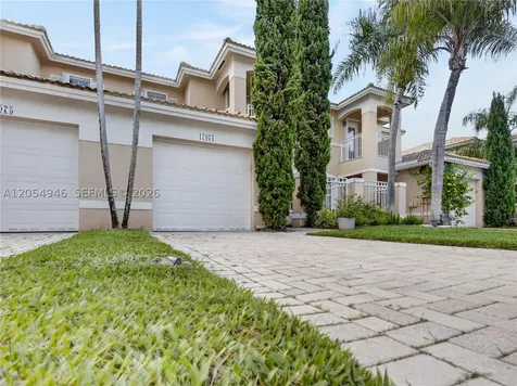 17071 NW 22nd Street Pembroke Pines FL 33028