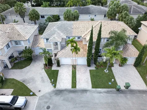 17071 NW 22nd Street Pembroke Pines FL 33028
