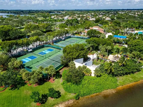 17071 NW 22nd Street Pembroke Pines FL 33028