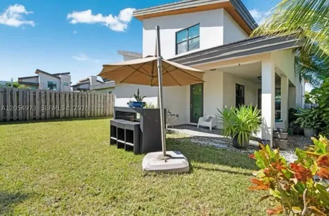 7641 NW 102nd Court Doral FL 33178