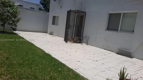 412 SW 10th Avenue Miami FL 33130
