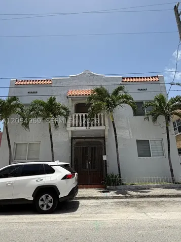 412 SW 10th Avenue Miami FL 33130