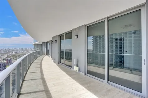 488 NE 18th Street Miami FL 33132