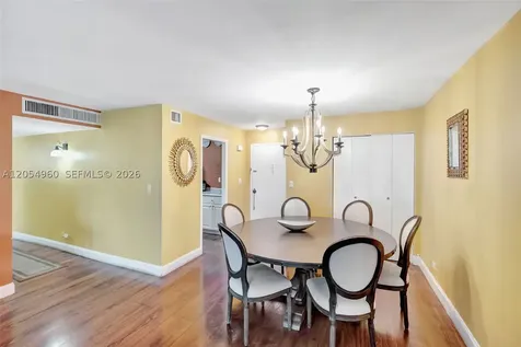 10101 E Bay Harbor Drive Bay Harbor Islands FL 33154