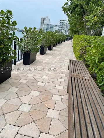 10101 E Bay Harbor Drive Bay Harbor Islands FL 33154