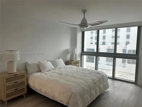 2655 Collins Avenue Miami Beach FL 33140