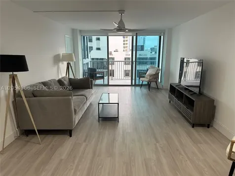 2655 Collins Avenue Miami Beach FL 33140