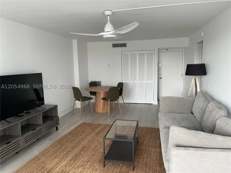 2655 Collins Avenue Miami Beach FL 33140